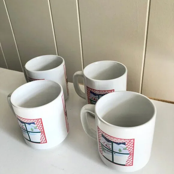 Vintage 80s Christmas Mugs - Picture 8 of 9